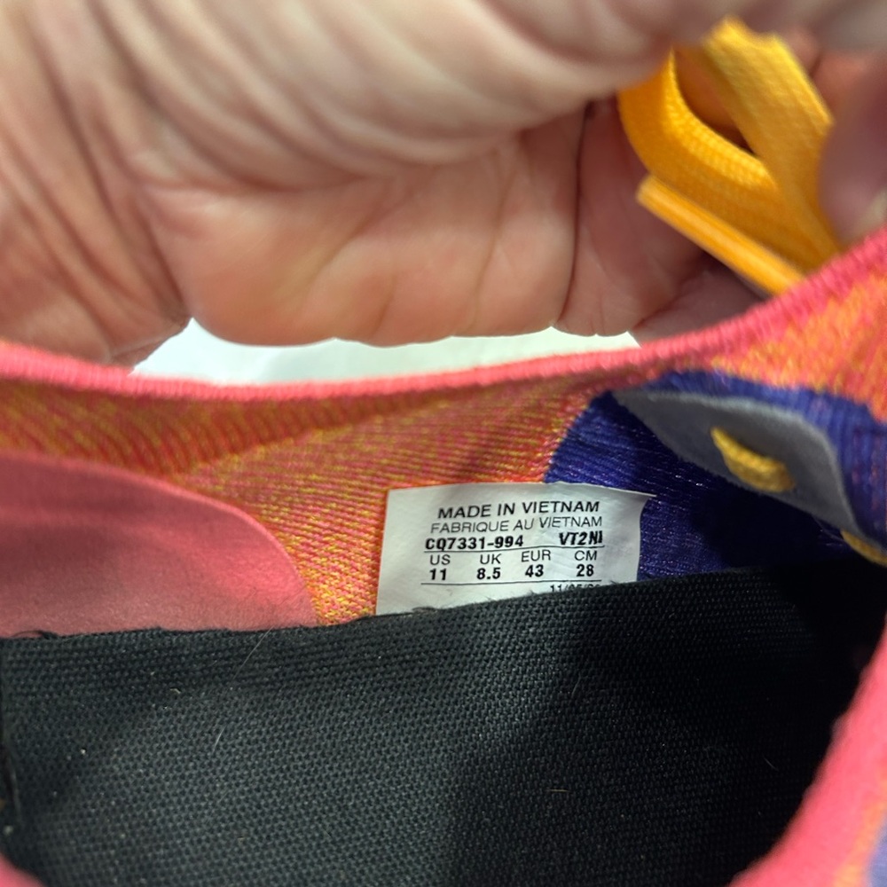 SOLD - Nike Infinity React 3 Women's Size 11 Multicolor Sneakers, purple, orange - Picture 12 of 13
